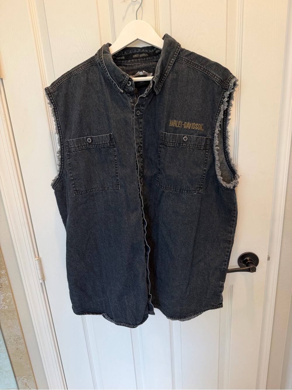 Vintage Harley Davidson Mens 2XL Faded Denim Biker Vest Embroidered logo button